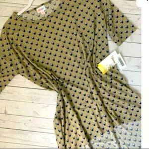 LulaRoe Disney Irma Style Minnie Mouse shirt XS
